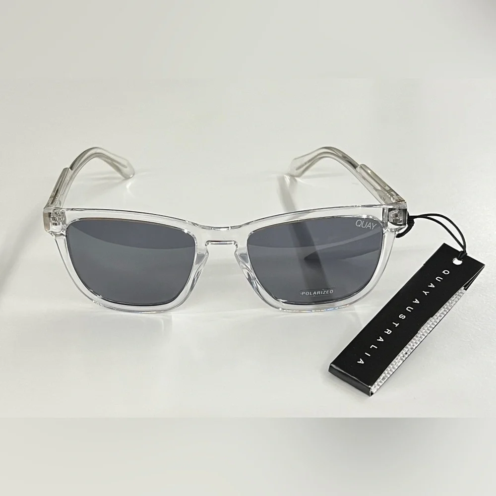 Quay Australia Hardwire Clear/Smoke Lenses